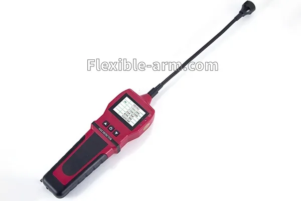 Industrial gas detector with adjustable gooseneck sampling probe