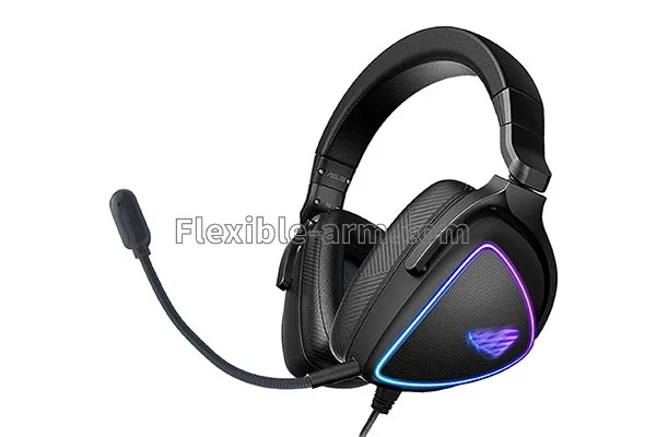 Headset product using a flexible boom microphone arm
