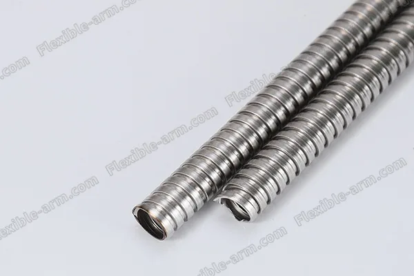 Stainless Steel Square Locked Metal Conduit hardware detail for OEM procurement review