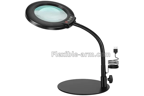 Magnifier using Magnifying glass with gooseneck arm